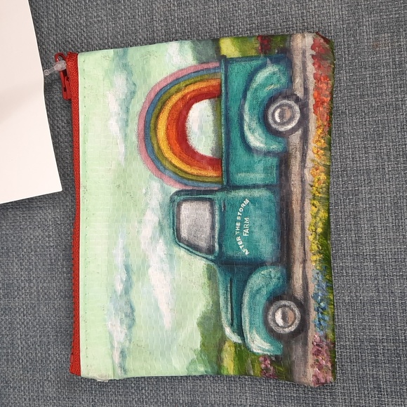 Coin Purse Wallet Post Consumer Recycled Material Rainbow Acceptance Pickup Love - Picture 2 of 5